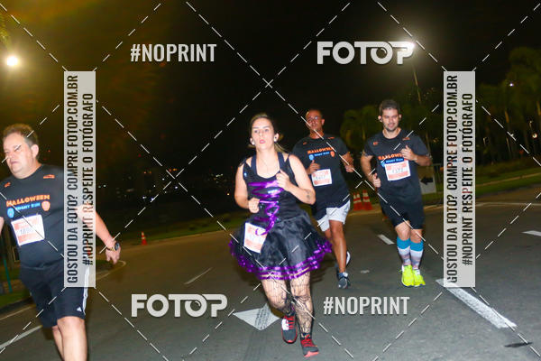 Buy your photos of the eventHalloween Run on Fotop