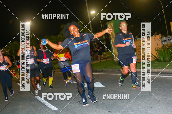 Buy your photos of the eventHalloween Run on Fotop