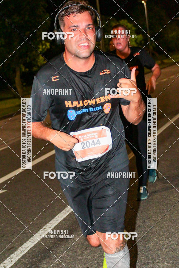 Buy your photos of the eventHalloween Run on Fotop