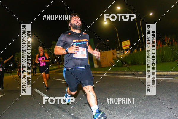 Buy your photos of the eventHalloween Run on Fotop