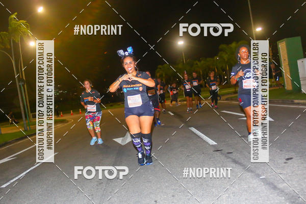 Buy your photos of the eventHalloween Run on Fotop