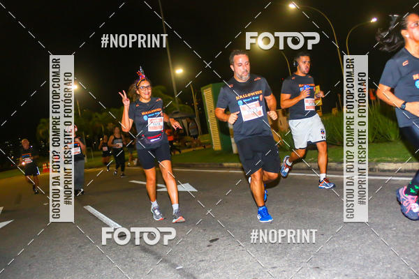Buy your photos of the eventHalloween Run on Fotop