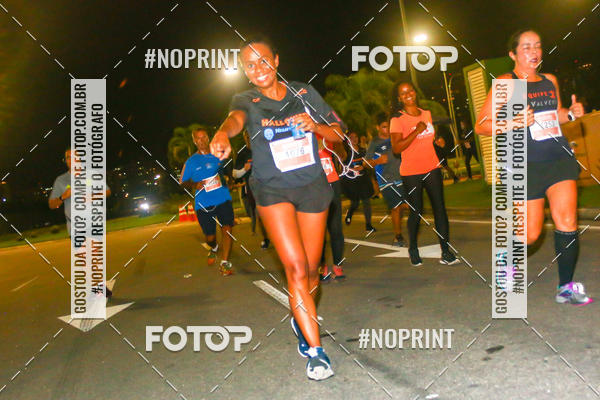 Buy your photos of the eventHalloween Run on Fotop