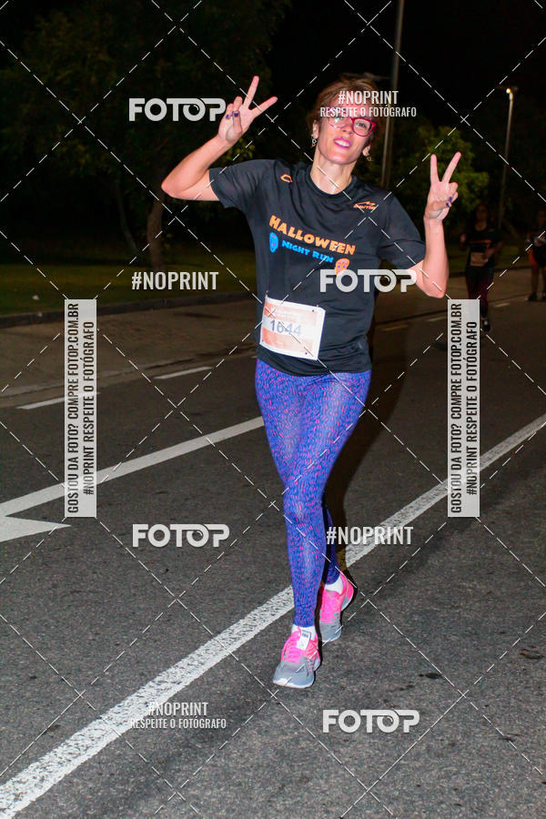 Buy your photos of the eventHalloween Run on Fotop