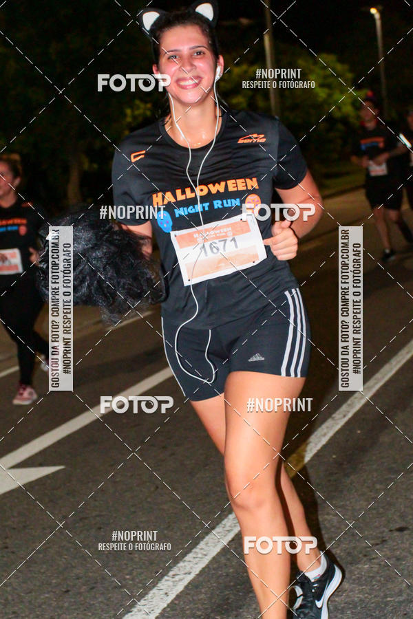 Buy your photos of the eventHalloween Run on Fotop