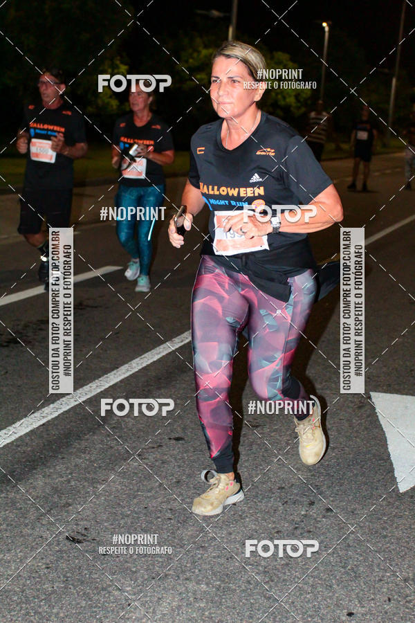 Buy your photos of the eventHalloween Run on Fotop
