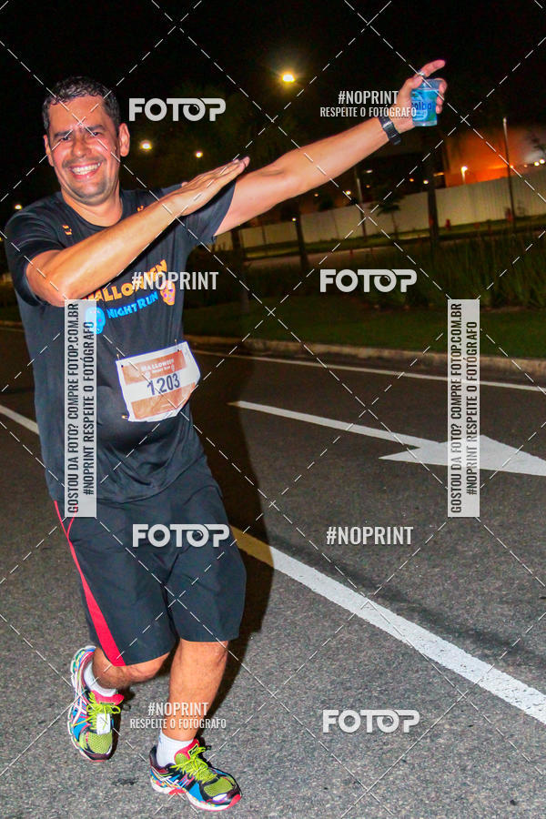 Buy your photos of the eventHalloween Run on Fotop