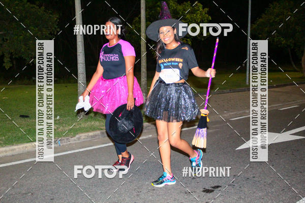 Buy your photos of the eventHalloween Run on Fotop