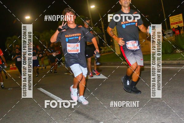 Buy your photos of the eventHalloween Run on Fotop