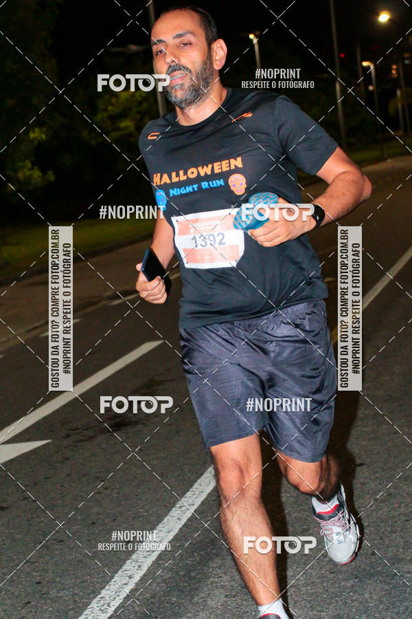 Buy your photos of the eventHalloween Run on Fotop