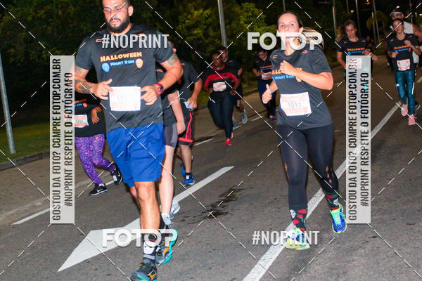 Buy your photos of the eventHalloween Run on Fotop