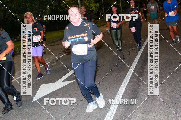 Buy your photos of the eventHalloween Run on Fotop