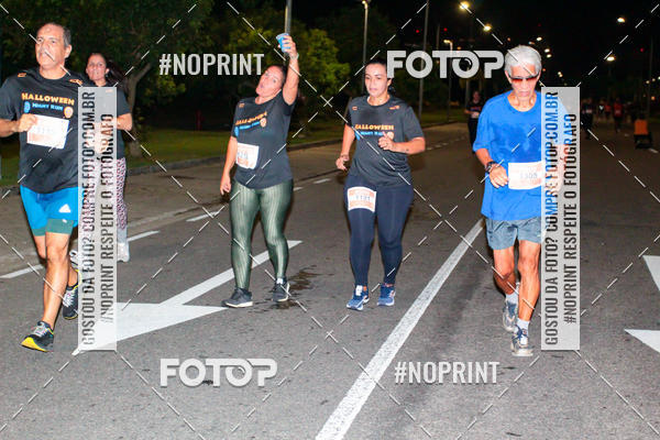 Buy your photos of the eventHalloween Run on Fotop