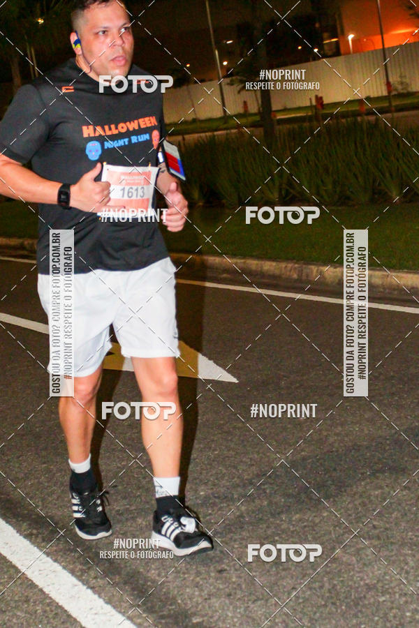 Buy your photos of the eventHalloween Run on Fotop