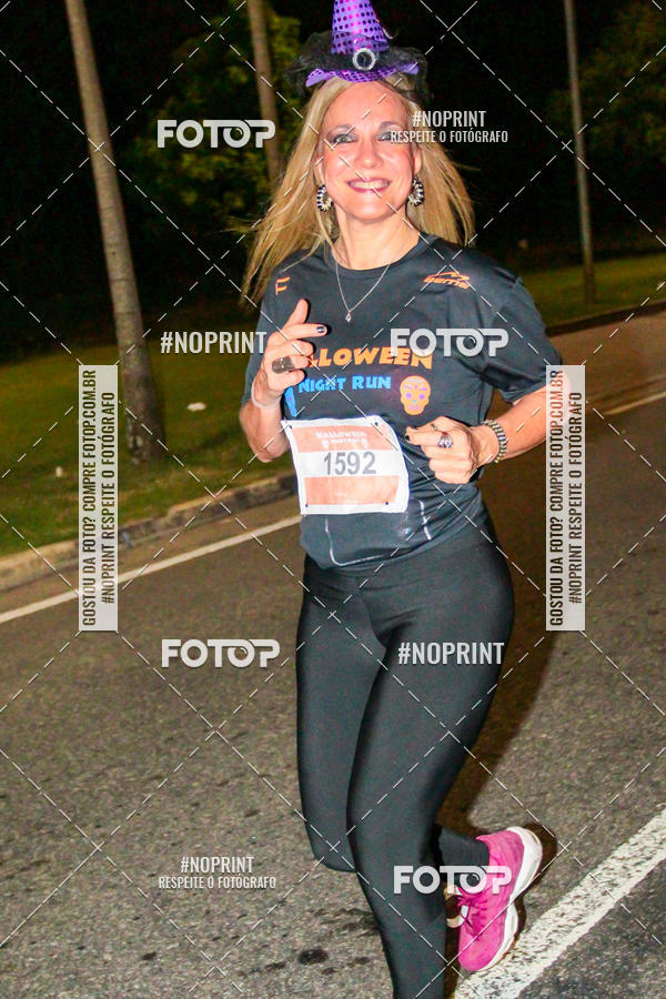 Buy your photos of the eventHalloween Run on Fotop