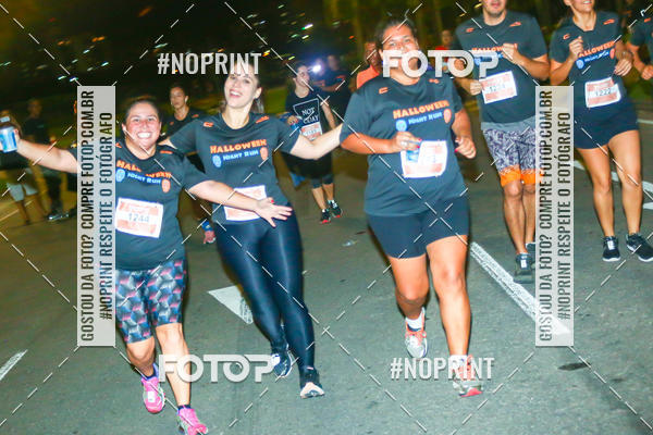 Buy your photos of the eventHalloween Run on Fotop