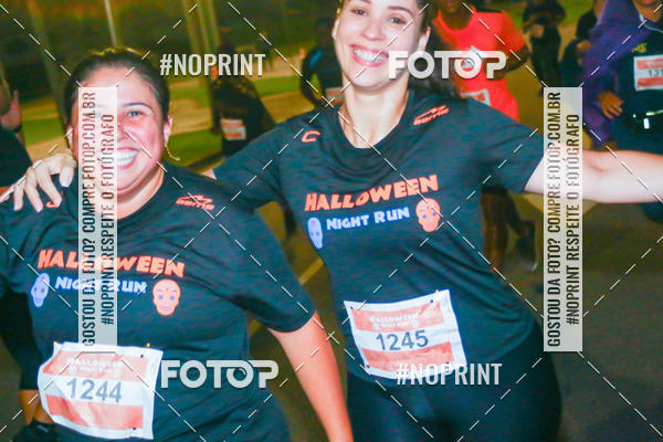 Buy your photos of the eventHalloween Run on Fotop