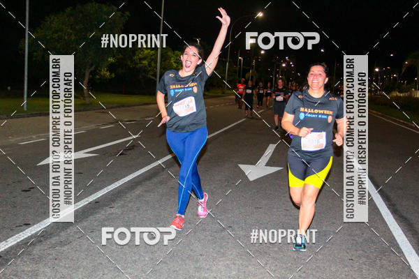 Buy your photos of the eventHalloween Run on Fotop