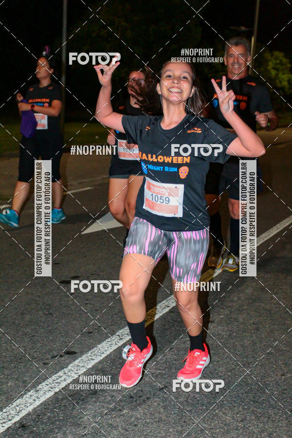 Buy your photos of the eventHalloween Run on Fotop