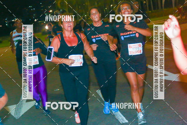 Buy your photos of the eventHalloween Run on Fotop