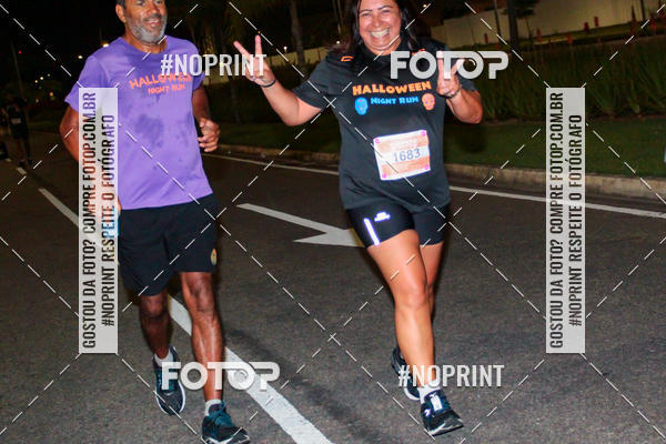 Buy your photos of the eventHalloween Run on Fotop