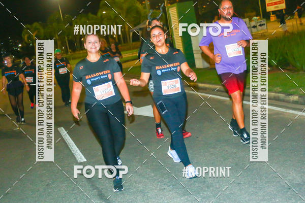 Buy your photos of the eventHalloween Run on Fotop