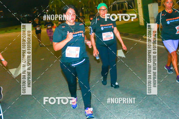 Buy your photos of the eventHalloween Run on Fotop