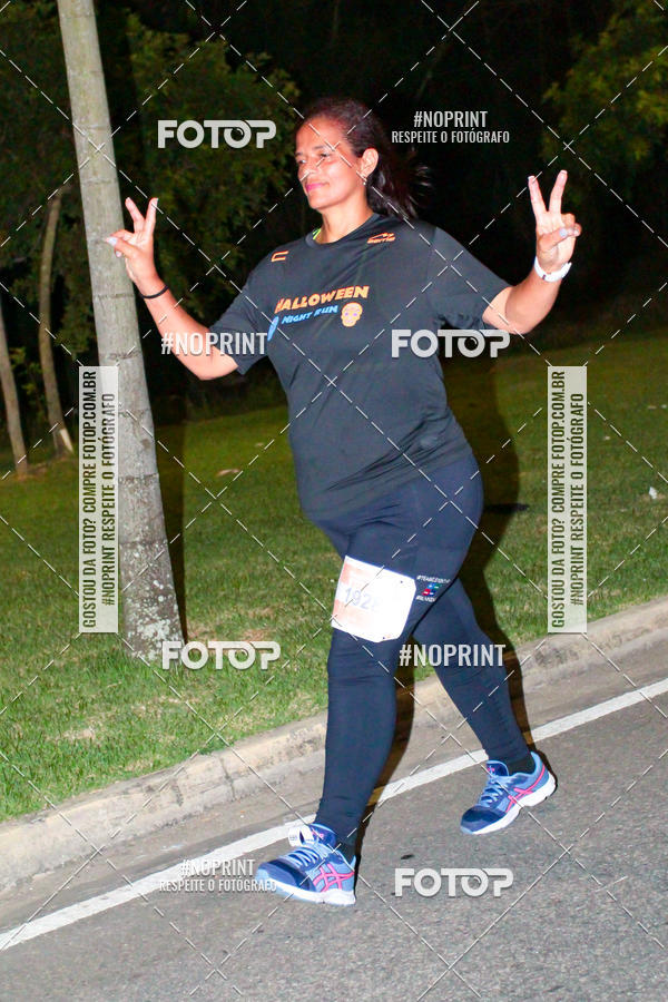 Buy your photos of the eventHalloween Run on Fotop