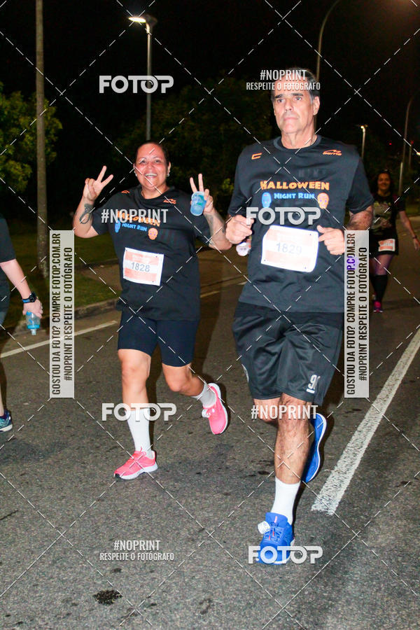 Buy your photos of the eventHalloween Run on Fotop