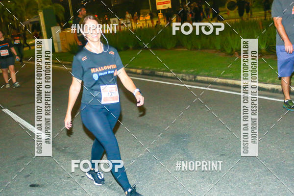 Buy your photos of the eventHalloween Run on Fotop