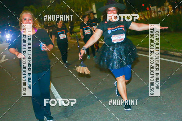 Buy your photos of the eventHalloween Run on Fotop
