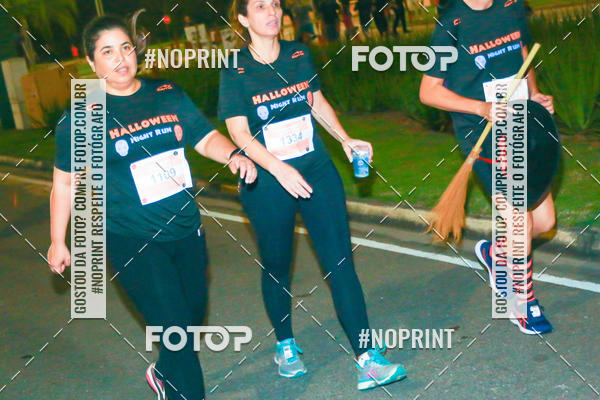Buy your photos of the eventHalloween Run on Fotop