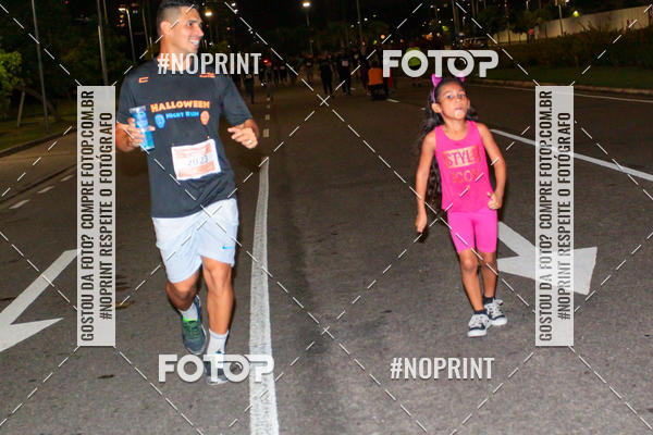 Buy your photos of the eventHalloween Run on Fotop
