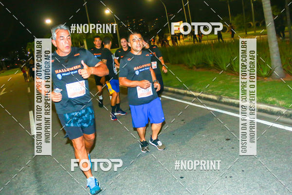 Buy your photos of the eventHalloween Run on Fotop