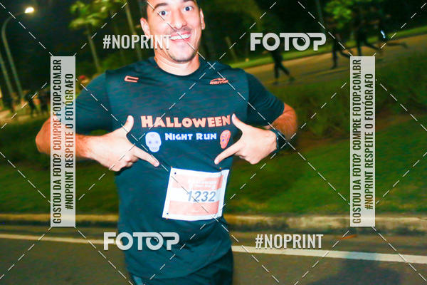 Buy your photos of the eventHalloween Run on Fotop