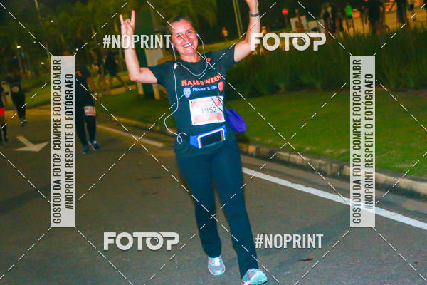 Buy your photos of the eventHalloween Run on Fotop