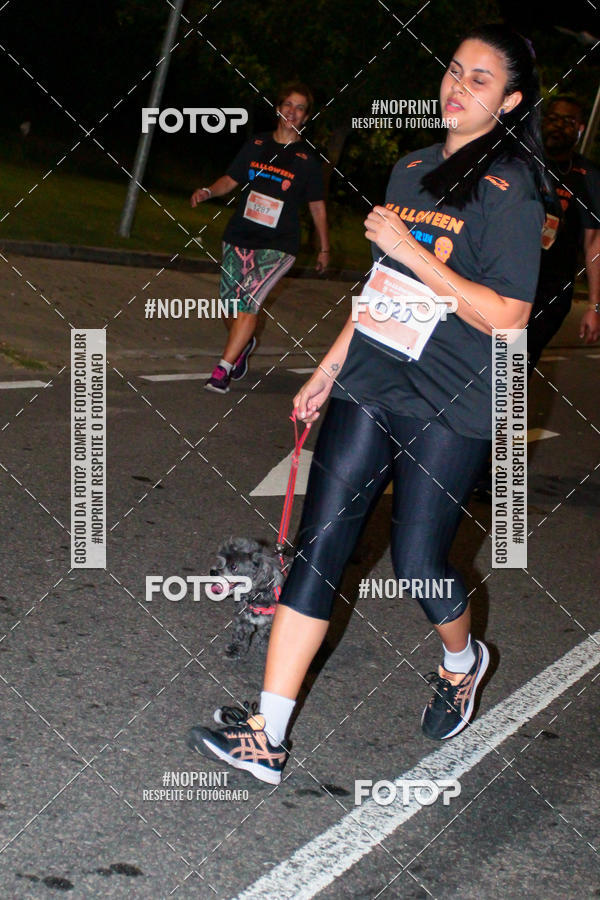 Buy your photos of the eventHalloween Run on Fotop