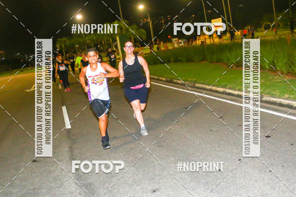 Buy your photos of the eventHalloween Run on Fotop