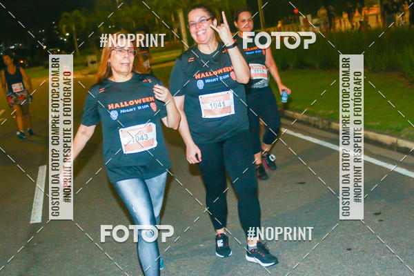Buy your photos of the eventHalloween Run on Fotop
