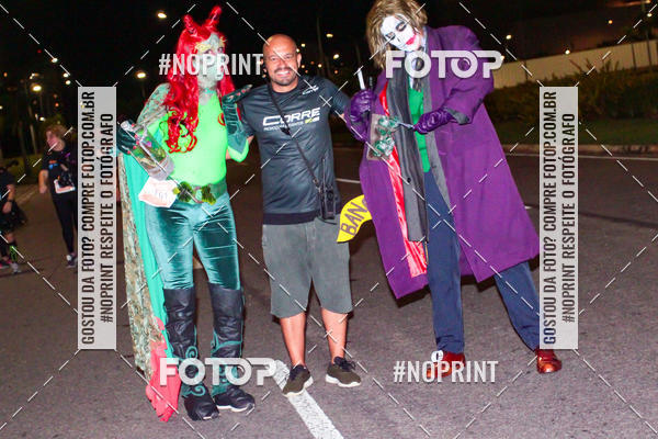 Buy your photos of the eventHalloween Run on Fotop