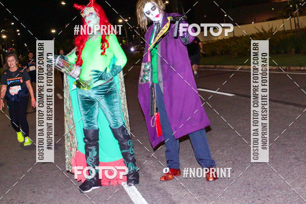Buy your photos of the eventHalloween Run on Fotop