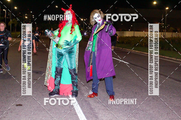Buy your photos of the eventHalloween Run on Fotop