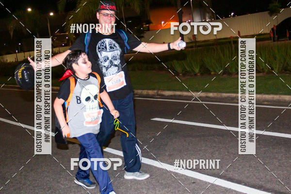 Buy your photos of the eventHalloween Run on Fotop
