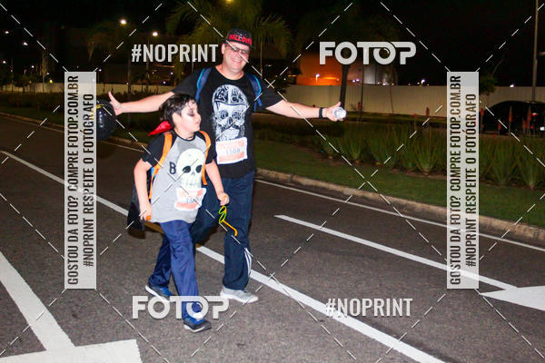 Buy your photos of the eventHalloween Run on Fotop