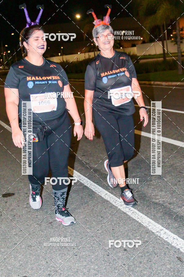 Buy your photos of the eventHalloween Run on Fotop