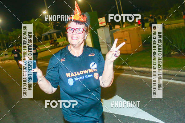 Buy your photos of the eventHalloween Run on Fotop