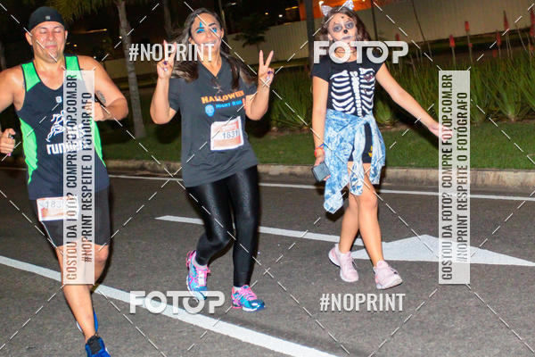 Buy your photos of the eventHalloween Run on Fotop