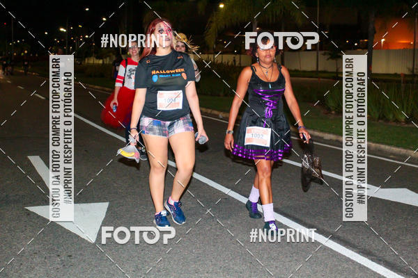 Buy your photos of the eventHalloween Run on Fotop