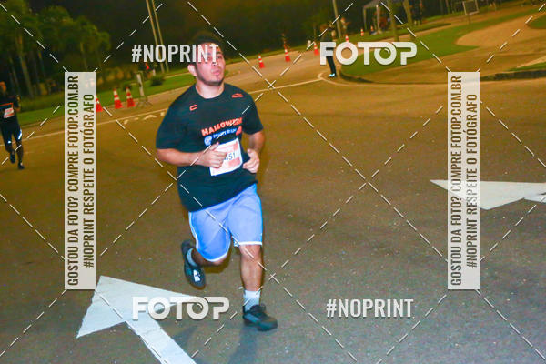 Buy your photos of the eventHalloween Run on Fotop