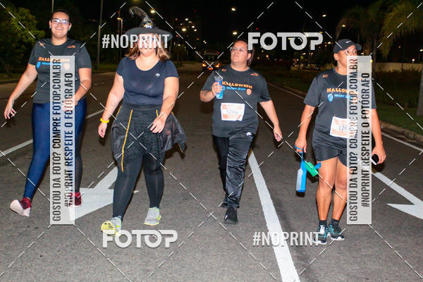 Buy your photos of the eventHalloween Run on Fotop